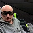  ,   Frenk, 44 ,   