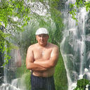  ,   Alejandro, 44 ,   