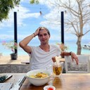  -,   Anton, 31 ,   ,   , c 