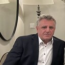  Krefeld,   , 59 ,   c 
