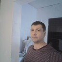  ,   Max, 42 ,   ,   