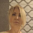  ,   Lara, 44 ,   c 