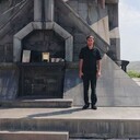  ,   Levon, 43 ,   ,   