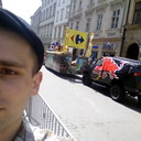  ,   Viktor, 32 ,   