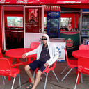 ,   Armen, 32 ,  