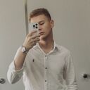  ,   Dominik, 20 ,   ,   