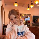  Frankfurt am Main,   , 32 ,     , c , 