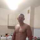  ,   Maxim, 34 ,   ,   , c , 