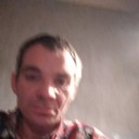  ,   Robert, 48 ,   