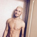  --,   Max, 42 ,   ,   , c 