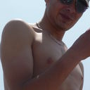  -,   , 32 ,   