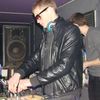  ,   Maxwell, 30 ,   