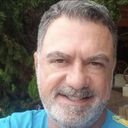 ���������� Peris, ���� ������� Leon Holmes, 53 ����, ������������ ��� c�������� ���������