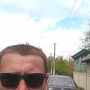  ,   Andrew, 44 ,   