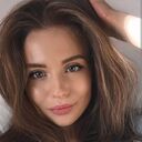  ,   Alice, 24 ,   ,   