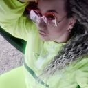   ,   Mia, 30 ,   ,   