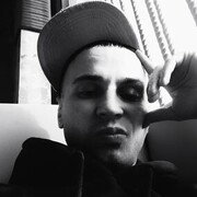  ,   Nik, 35 ,   ,   