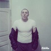  ,  nugzari, 32