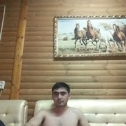  ,   Sanjar, 29 ,  