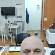  ,  Marat, 54