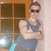  ,  Artem, 32