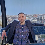  ,   Vladimir, 51 ,   c 