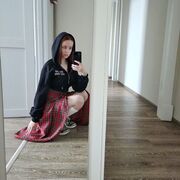  ,   Bauer Di, 22 ,   ,   
