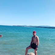  ,  Omar, 26