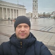  ,   Jurii, 39 ,   ,   
