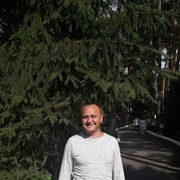  Jasien,   , 44 ,  