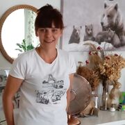  ,   Mari, 43 ,   ,   , c , 
