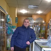   ,  VIKTOR, 40