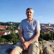  ,  Artur, 50