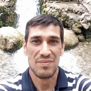 ,  Alidjon, 41