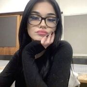  , 