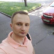  ,  Andrei, 35