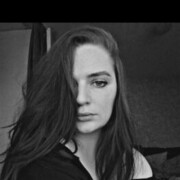  ,  Svetlana, 25