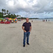  ,  Alex, 42
