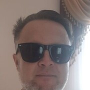 ,  Alex, 51