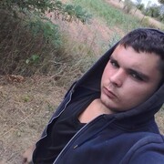 ,  David, 21