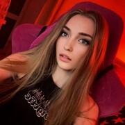  ,  Lalika, 25