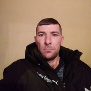  ,  Denis, 38
