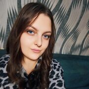  ,  Viktoria, 24