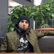  ,   Umar, 29 ,   ,   