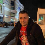  ,   Maxim, 35 ,   ,   