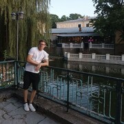  ,   Ihor, 30 ,   ,   , c 