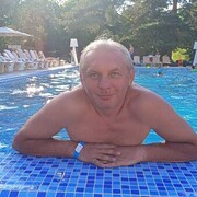  ,   Jury, 47 ,   c 