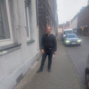  ,   Elmuraz, 38 ,   ,   