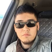  ,  Aza, 27