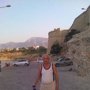  ,   Amir, 70 ,   